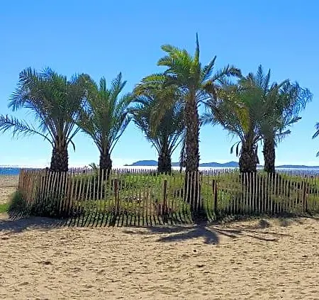 Panzió Cote Plage, Apercu Mer, Proche Aeroport, Climatisees Et Parking Gratuit